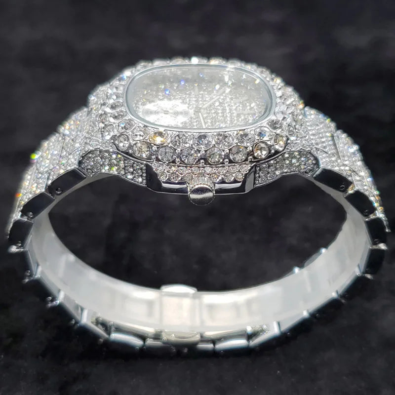 LUXVANE CLASSIC MINIMAL QUARTZ WATCH